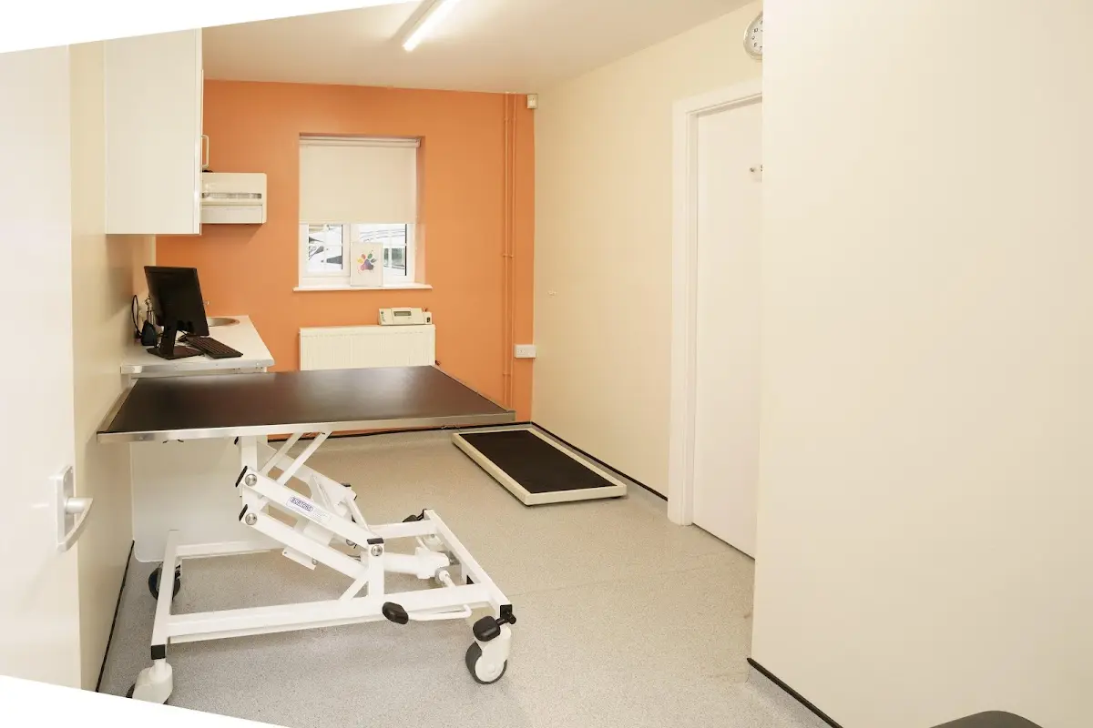 Parker and Crowther - Churchside Google Places photo 6 (Photo: Parker & Crowther Vets, Churchside)