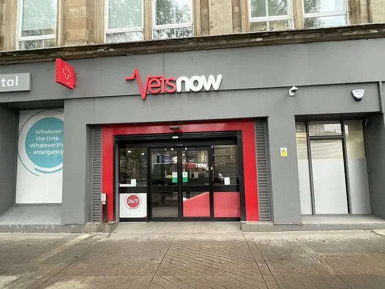 Exterior view of Vets Now Glasgow