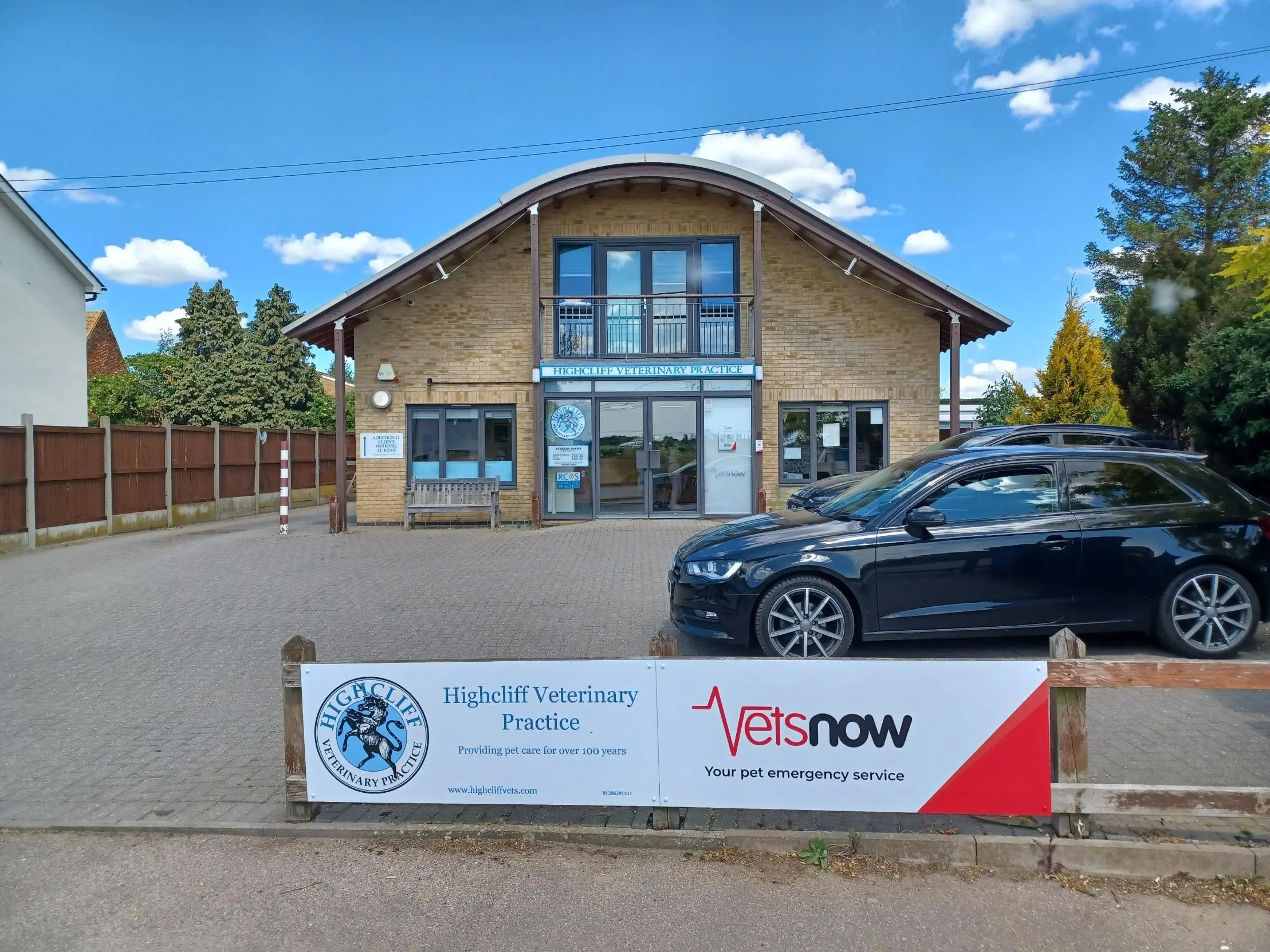 Exterior and signage of Vets Now Manningtree