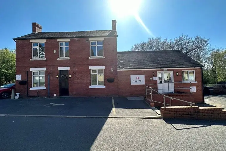 Medivet - Lawley (Oakville Veterinary Surgery) practice photo