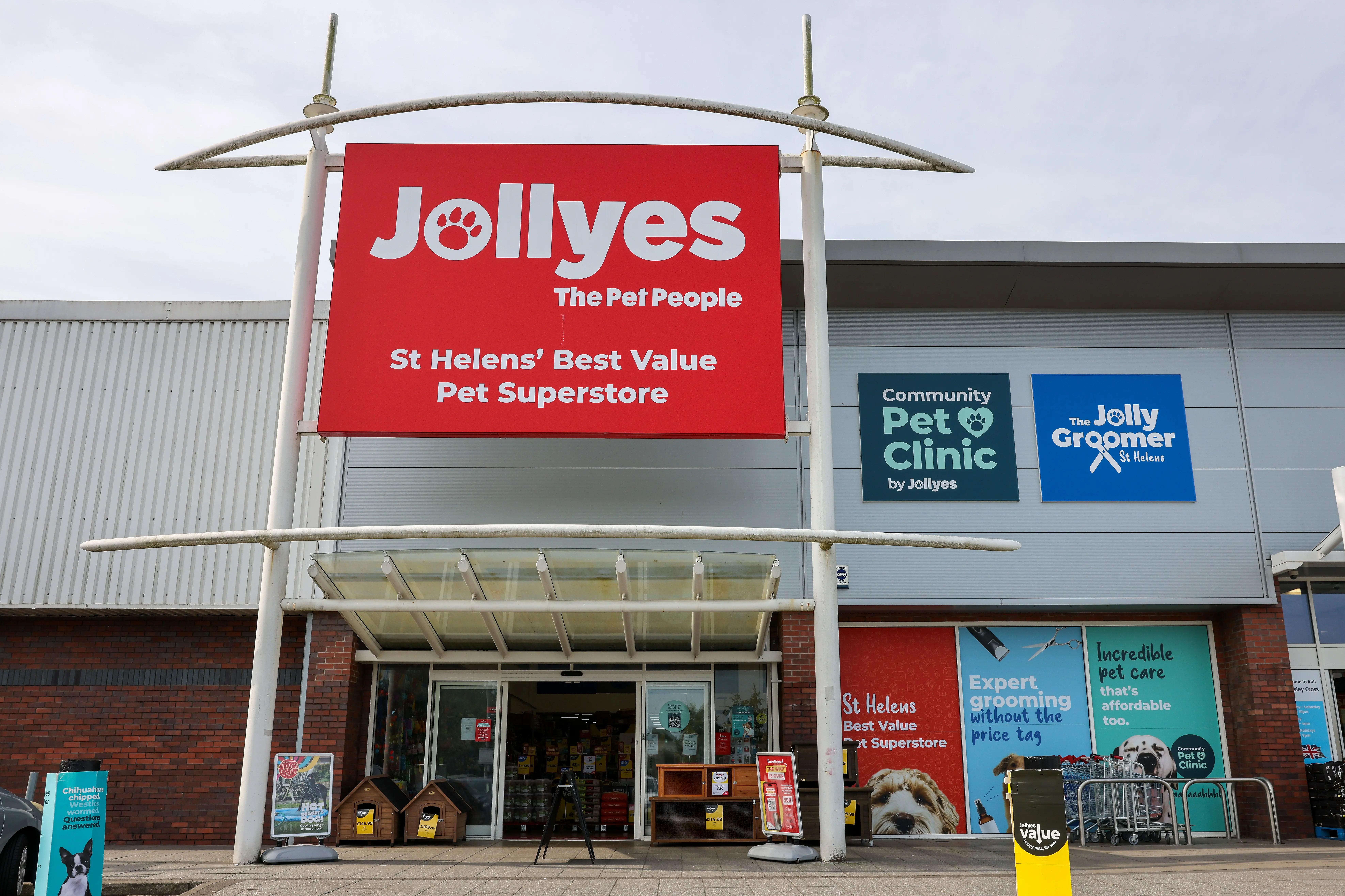 Jollyes Community Pet Clinic - St Helens practice photo