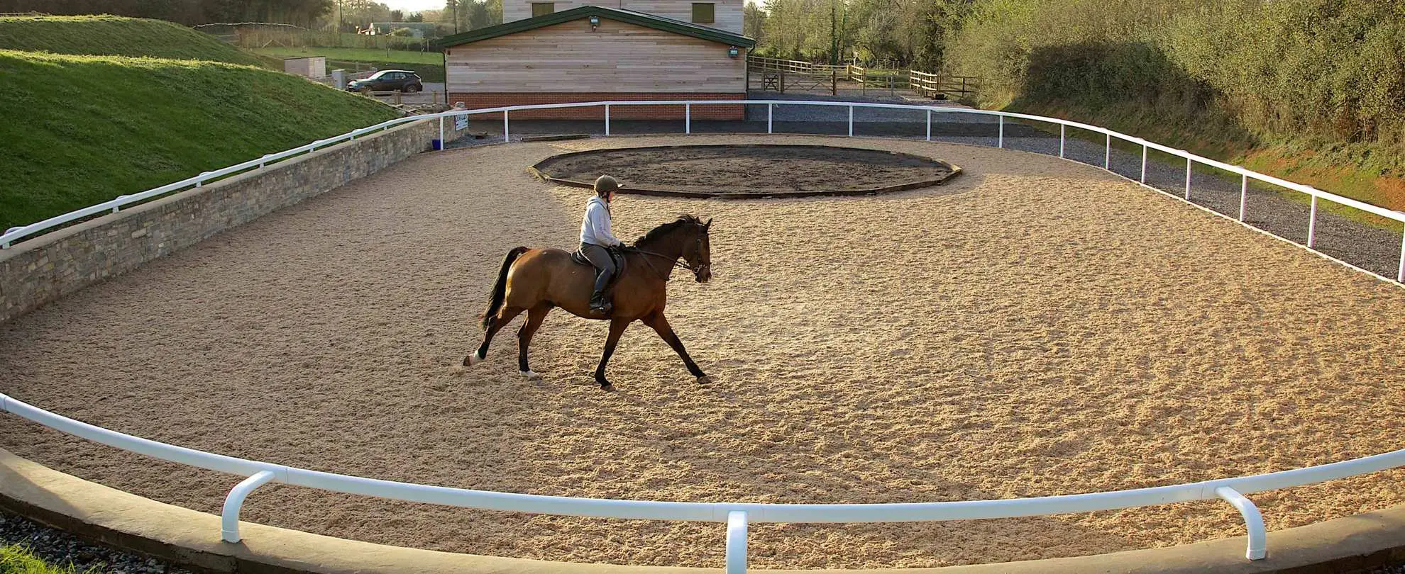 Langford Vets - Stables Equine Practice practice photo