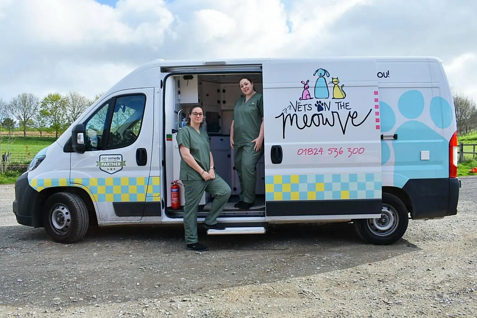Vets on the Meowve - Cheshire and North Wales practice photo