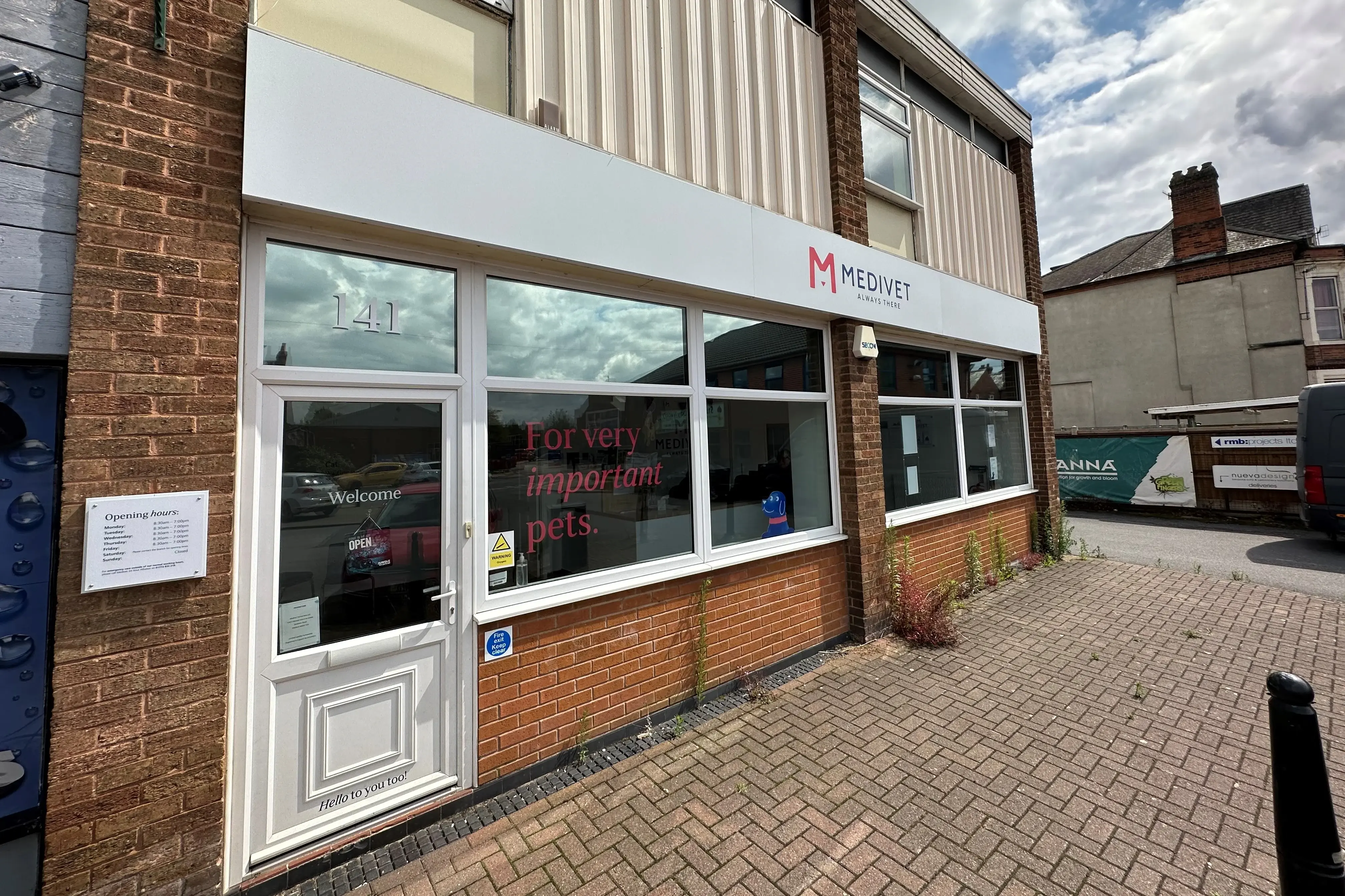 Medivet - Stapleford (Dove Vets) practice photo